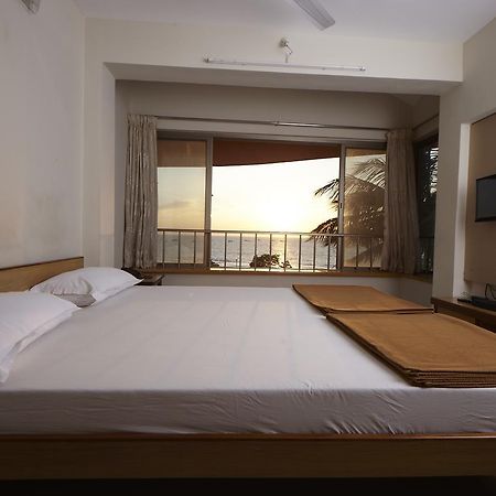 Dāpoli Sagar Sawali , Ladghar Beach View Resort מראה חיצוני תמונה