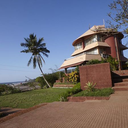 Dāpoli Sagar Sawali , Ladghar Beach View Resort מראה חיצוני תמונה