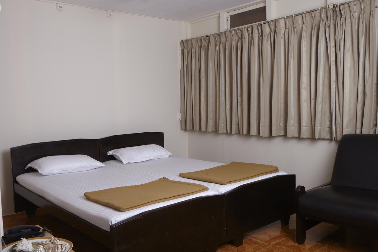 Dāpoli Sagar Sawali , Ladghar Beach View Resort מראה חיצוני תמונה